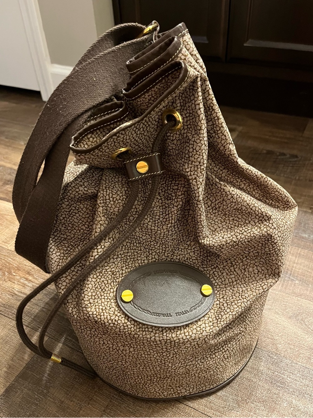 Vintage Borbonese by Redwall Bucket Bag 🤎